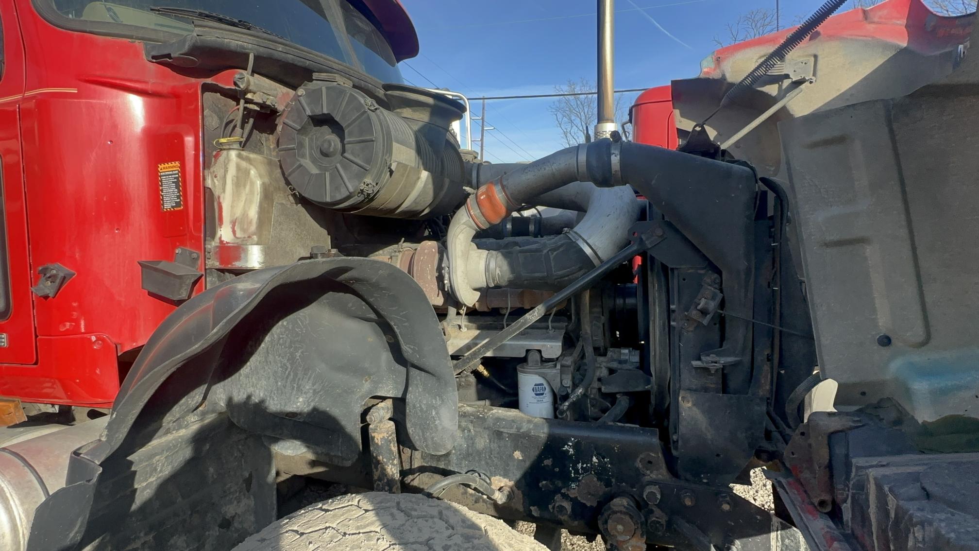 2007 MACK CV713 - Image 13