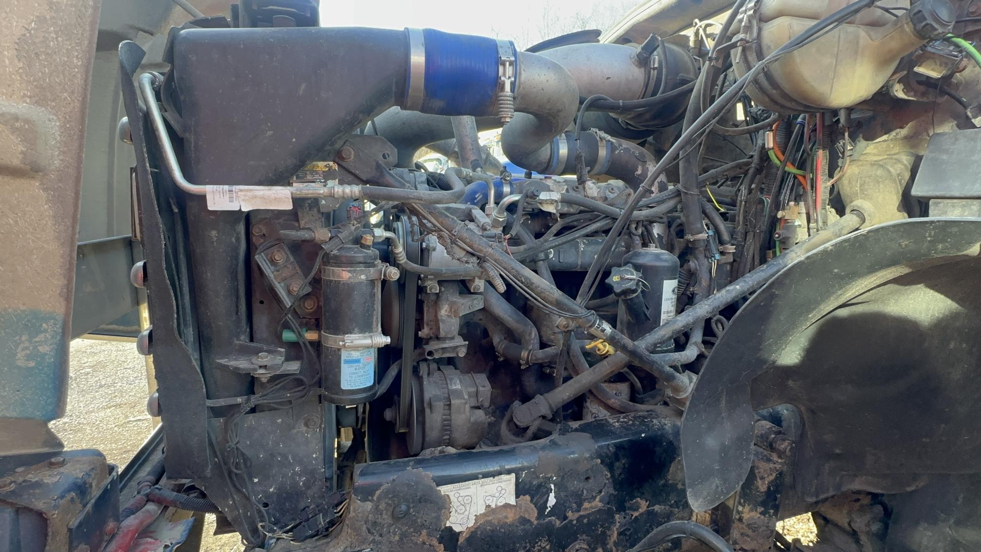 2007 MACK CV713 - Image 14