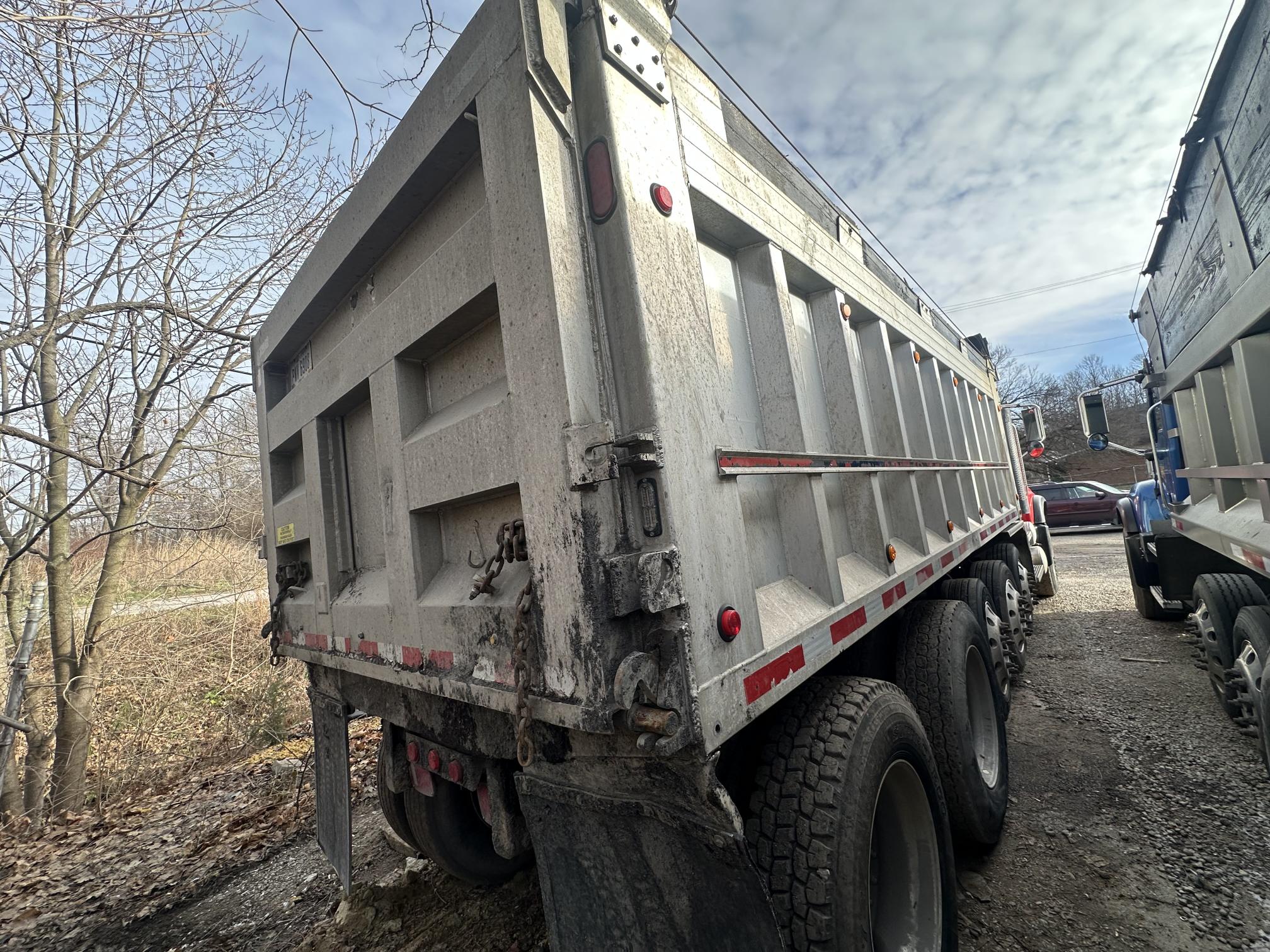 2007 MACK CV713 - Image 9