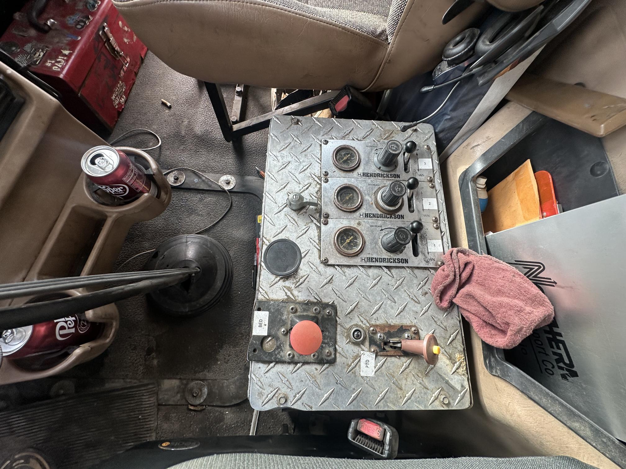 2007 MACK CV713 - Image 47