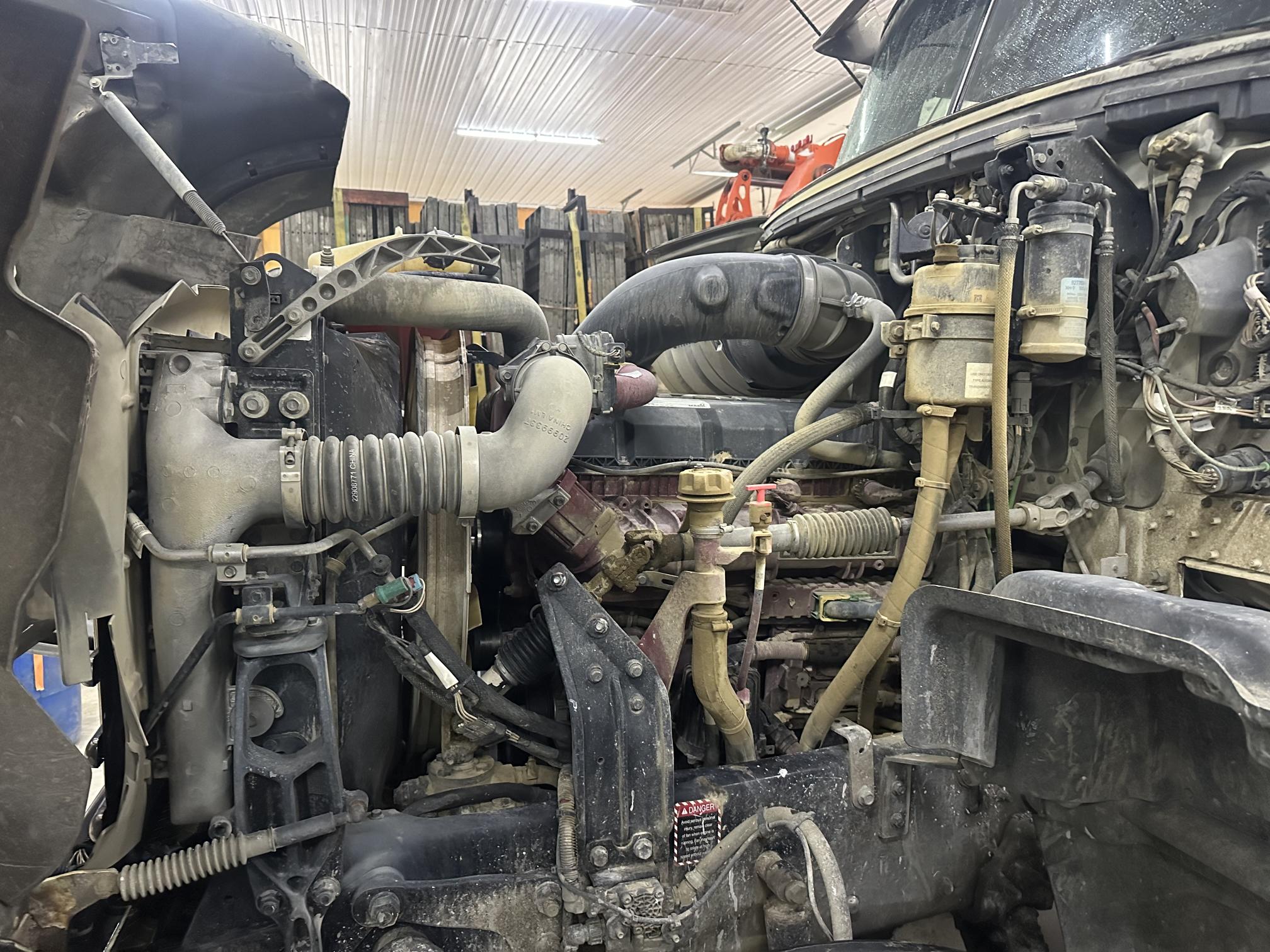 2018 MACK Granite GU713 - Image 42