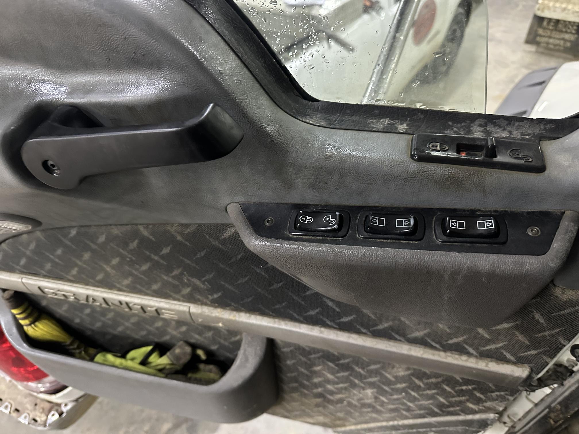 2018 MACK Granite GU713 - Image 38