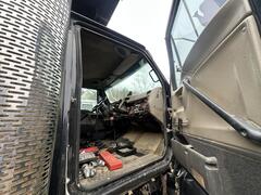 2006 STERLING L9500 - Image 28