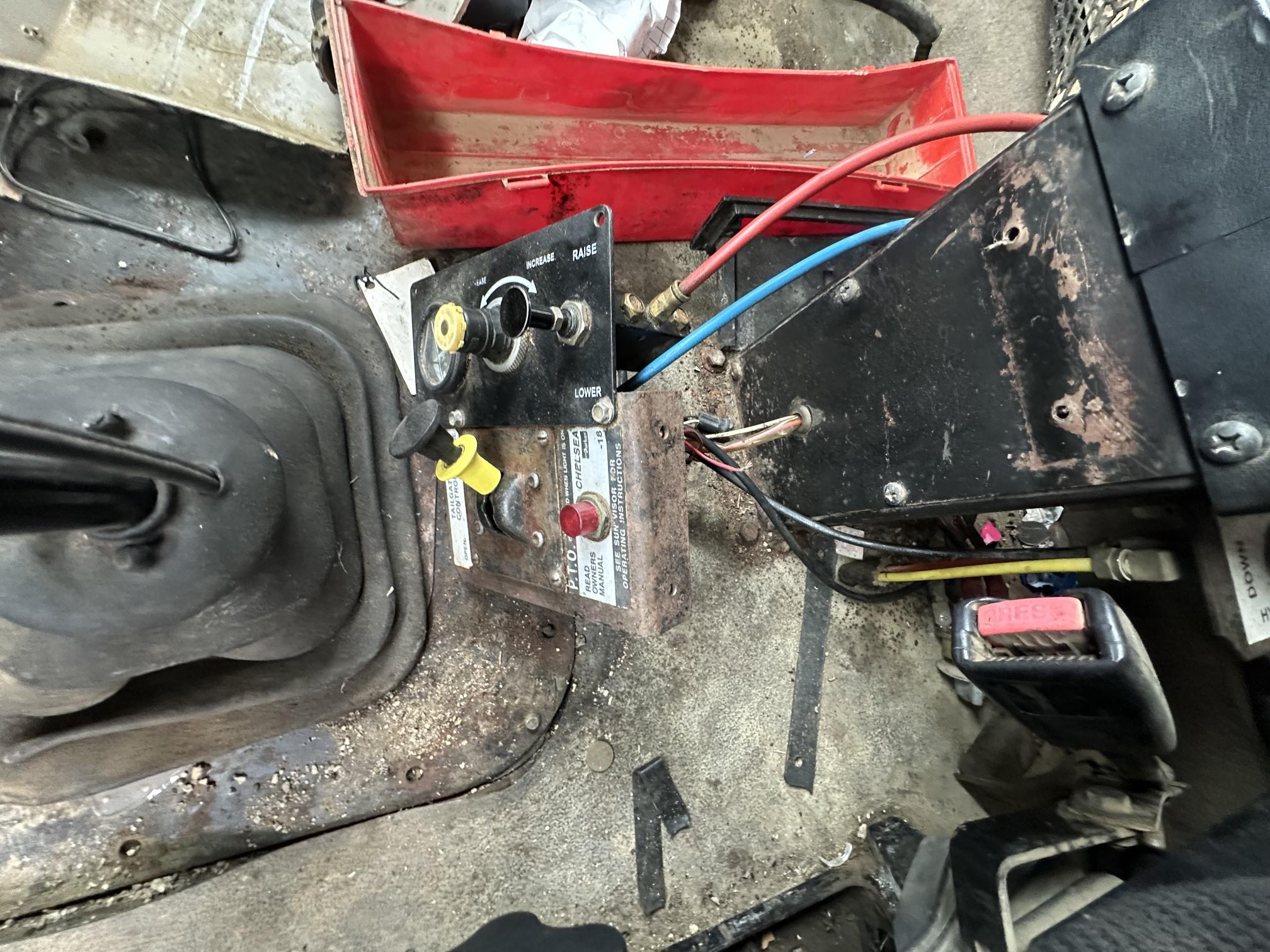 2006 STERLING L9500 - Image 38