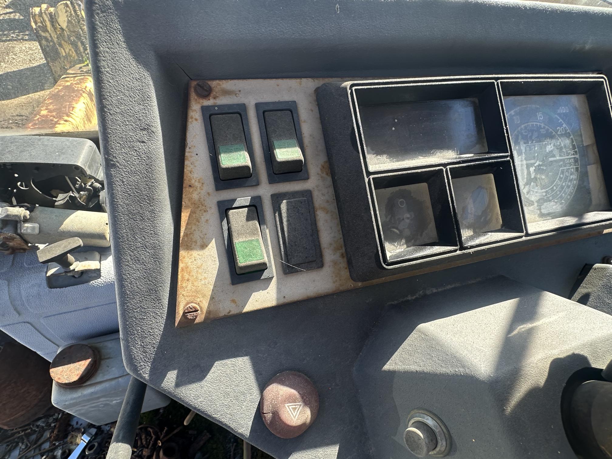 1987 JCB 1400B - view 12 of 17