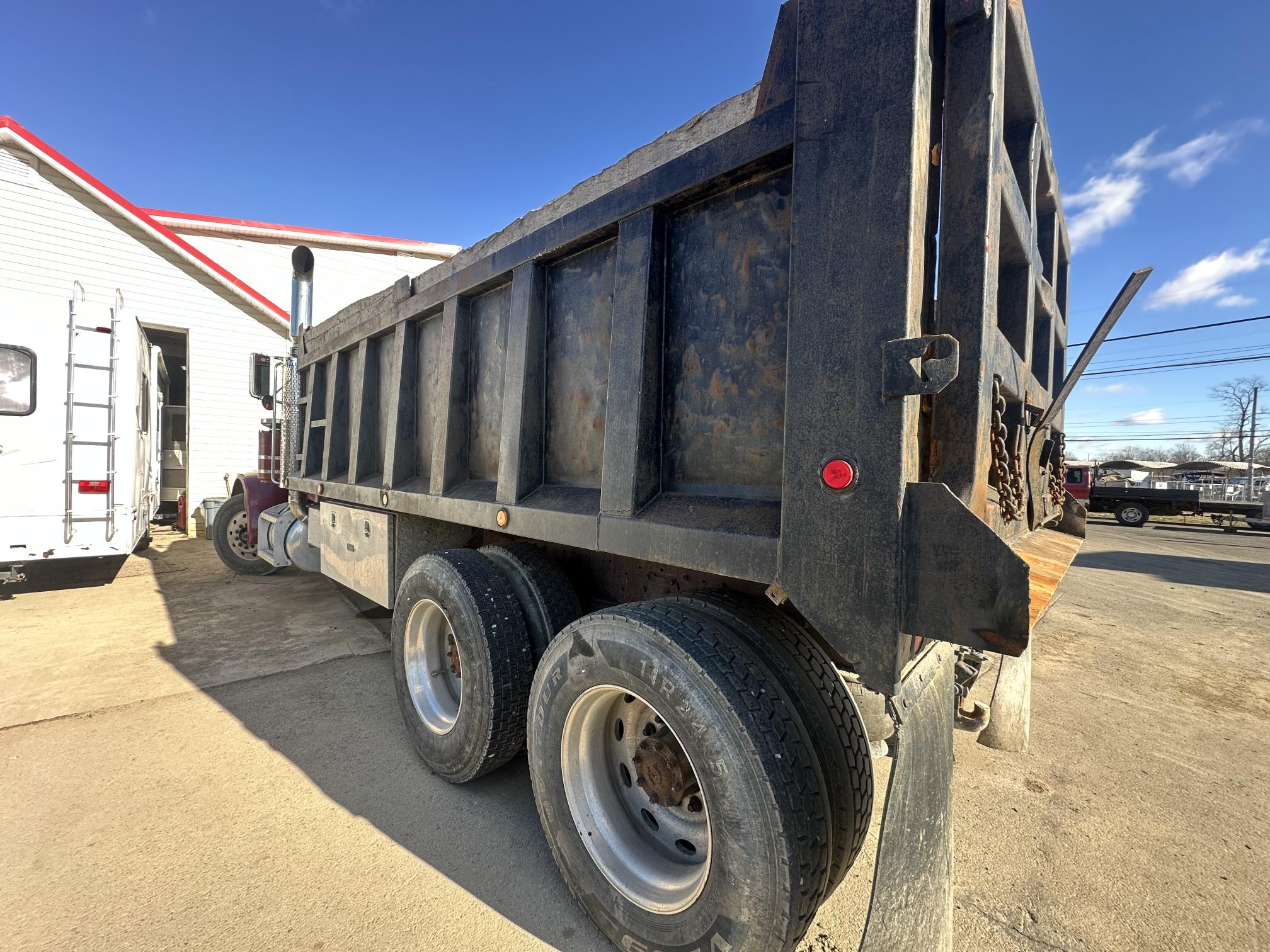 1988 PETERBILT 379 - view 8 of 42
