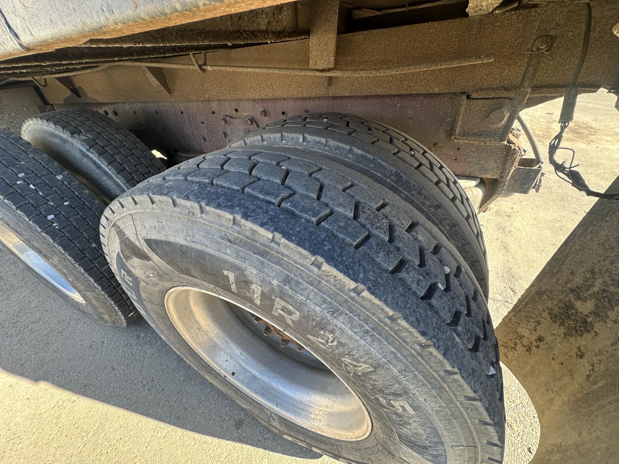 1988 PETERBILT 379 - view 20 of 42