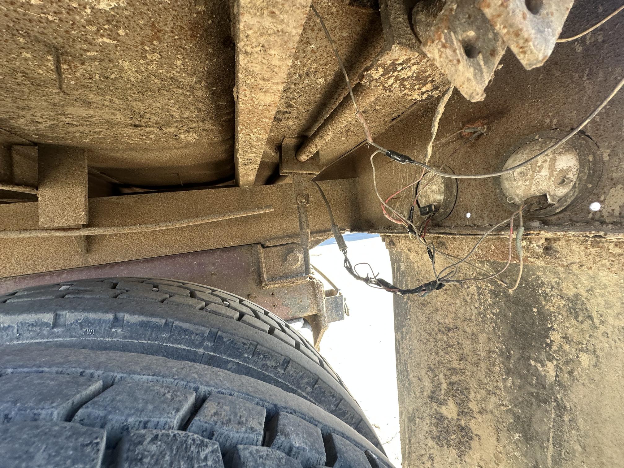 1988 PETERBILT 379 - Image 22