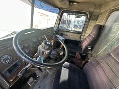 1988 PETERBILT 379 - Image 36