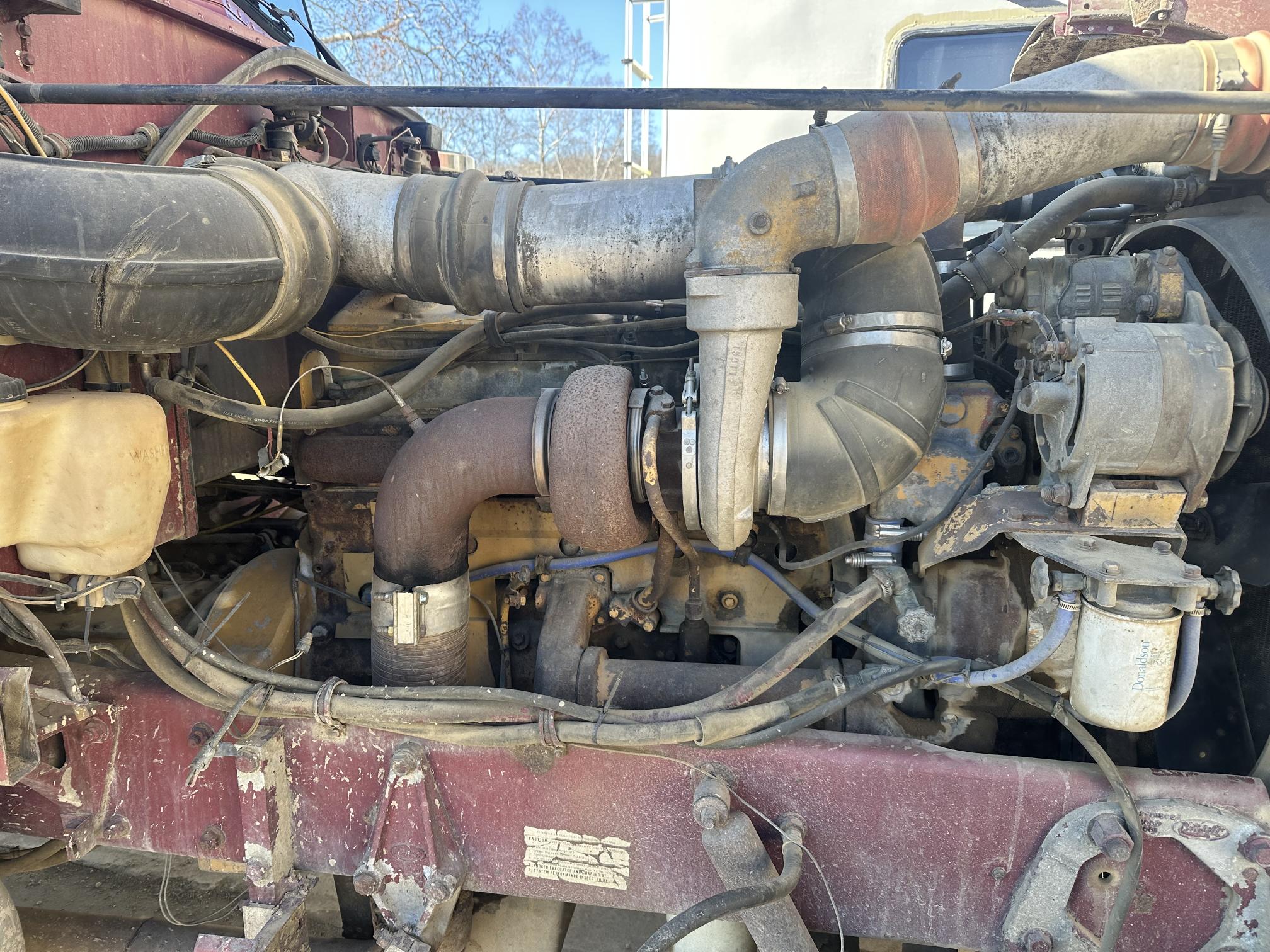 1988 PETERBILT 379 - Image 32