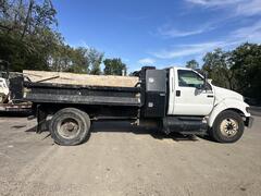 2006 FORD F650 - Image 2