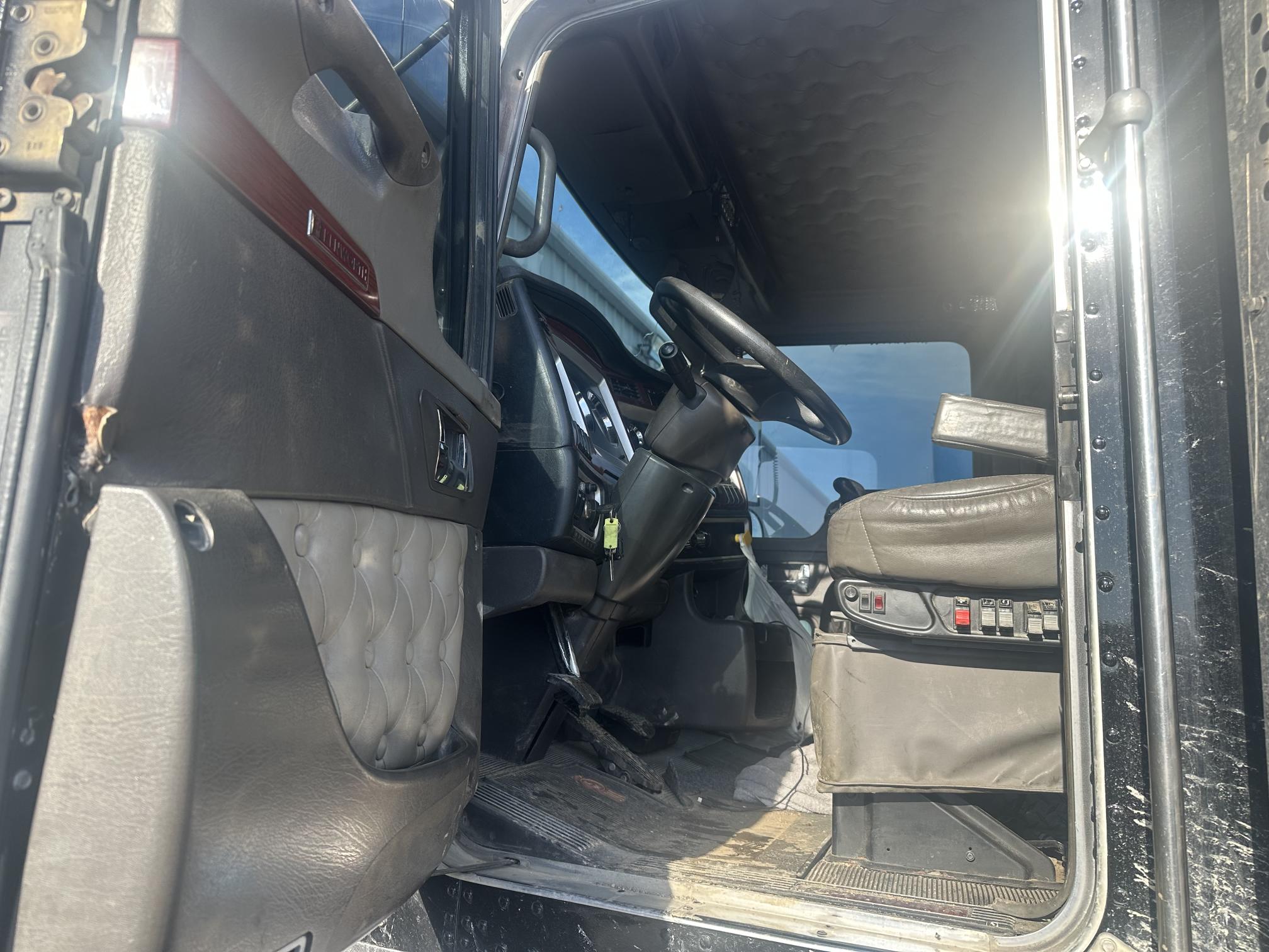 2006 KENWORTH T800 - Image 41