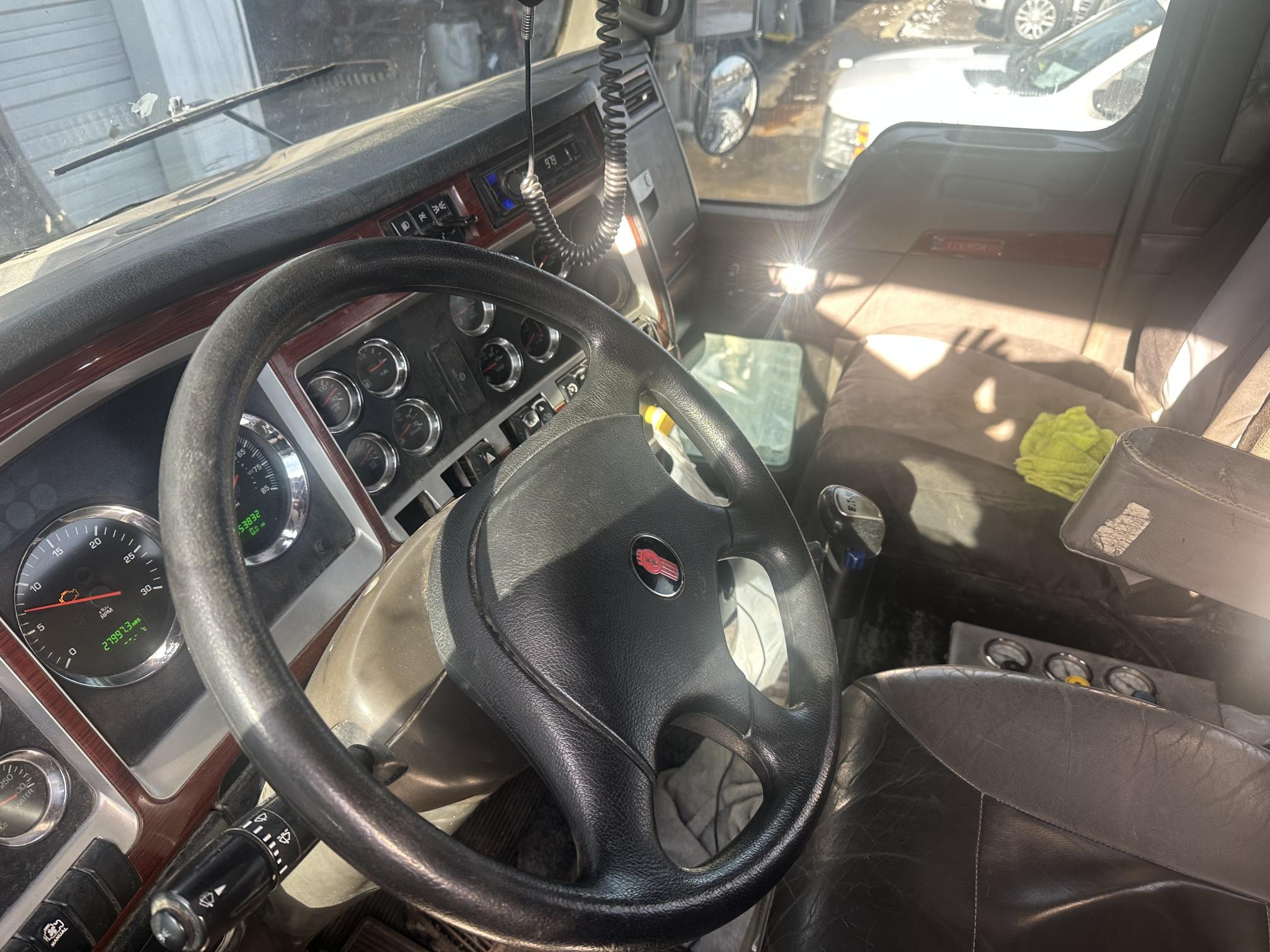 2006 KENWORTH T800 - Image 45