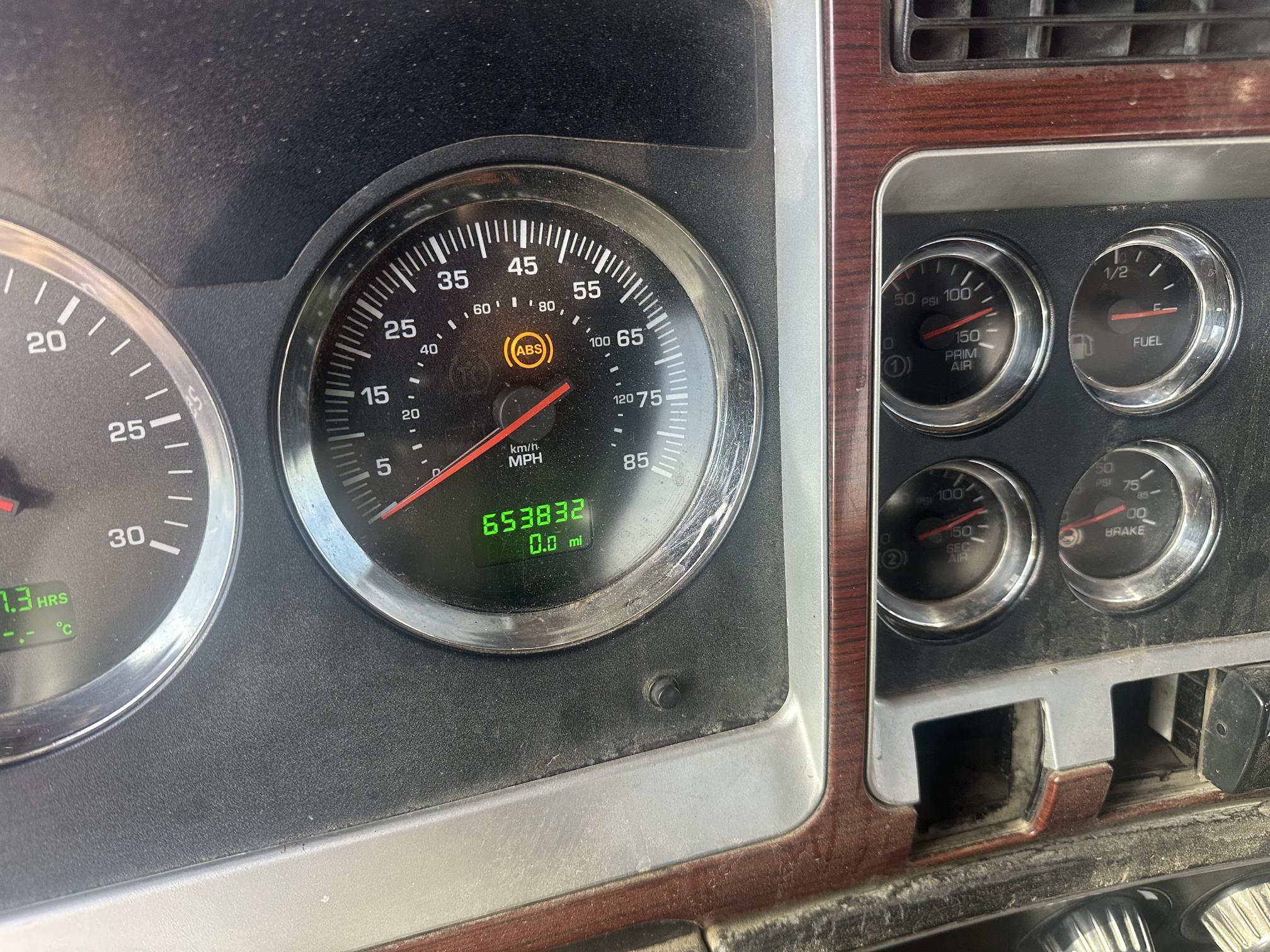 2006 KENWORTH T800 - Image 48