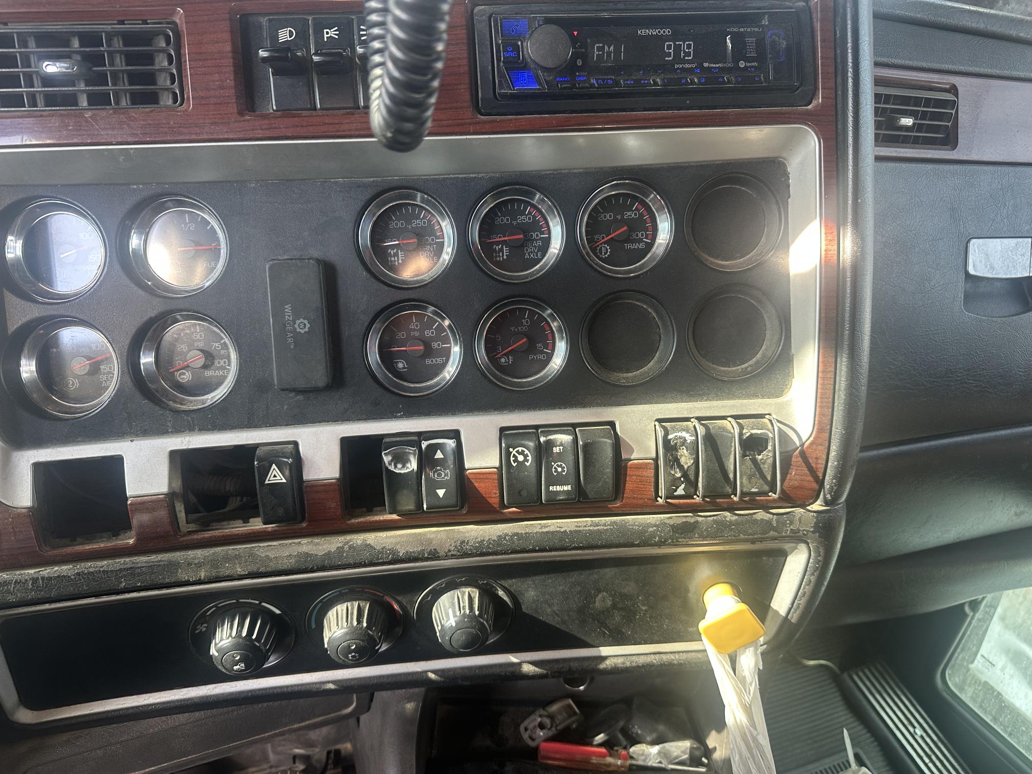 2006 KENWORTH T800 - Image 49