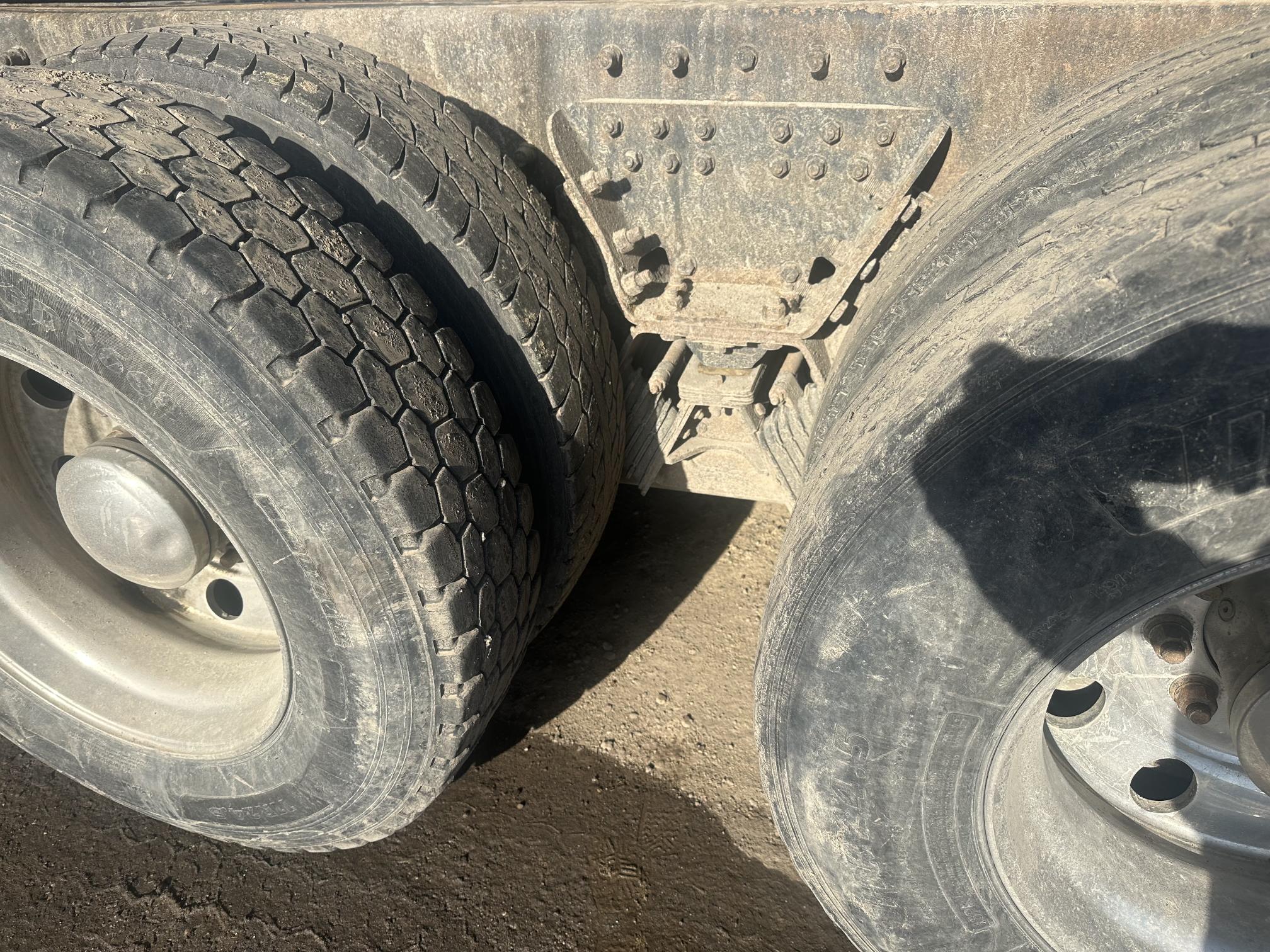 2006 KENWORTH T800 - Image 31