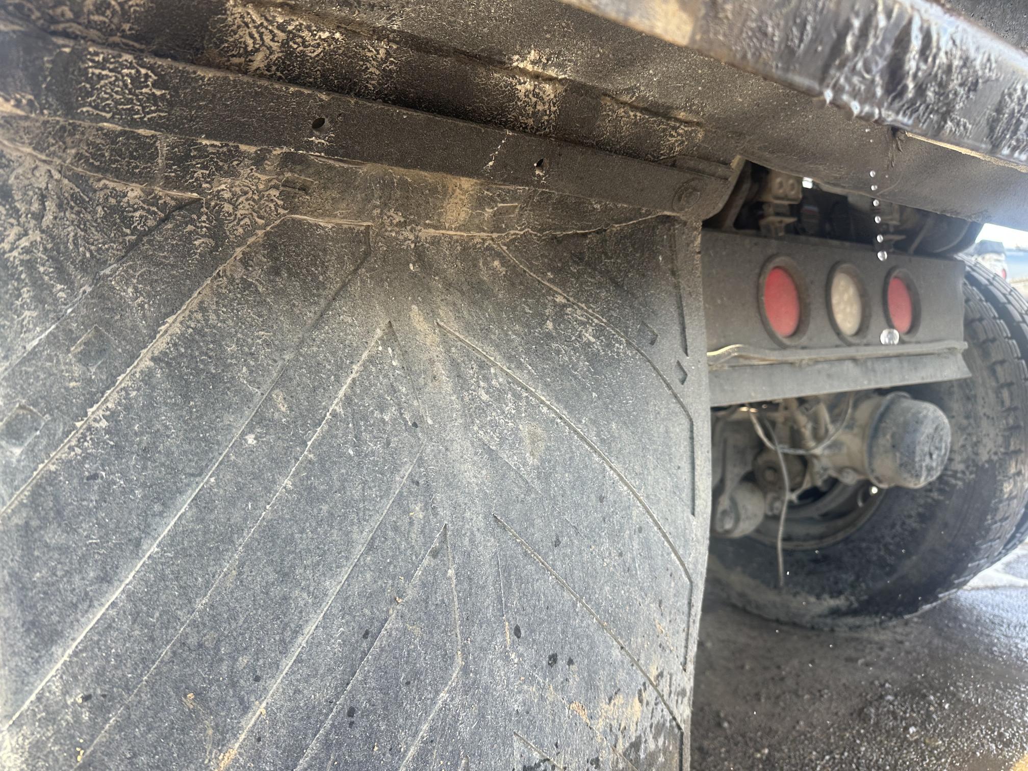 2006 KENWORTH T800 - Image 29