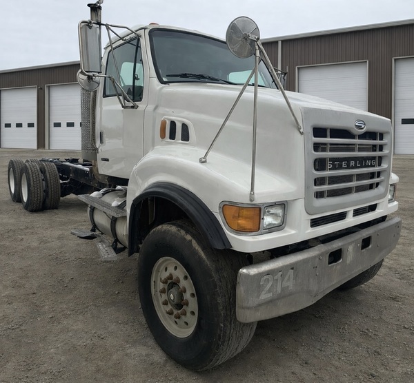 2004 STERLING L9500