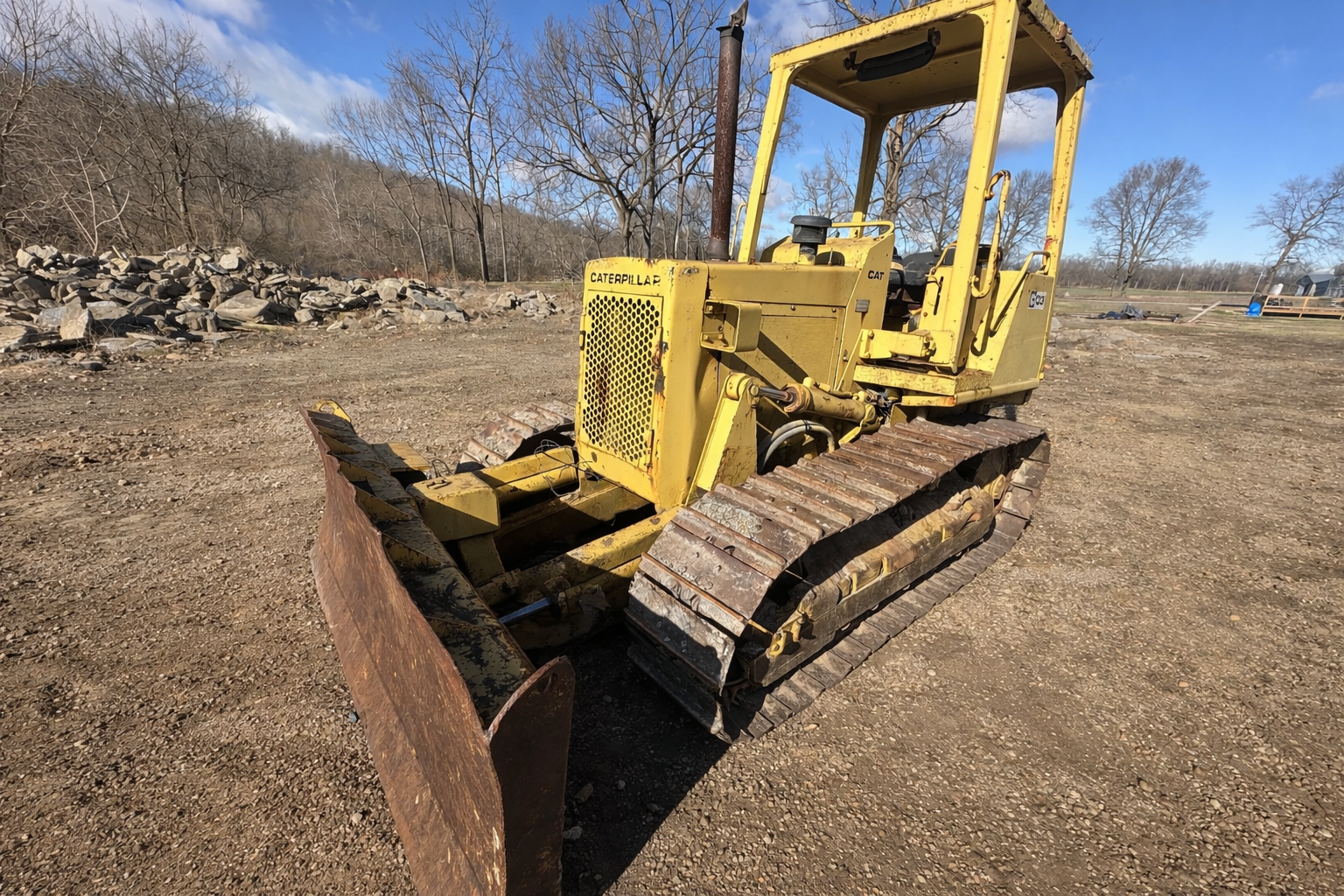 1988 CATERPILLAR D3C - view 1 of 10