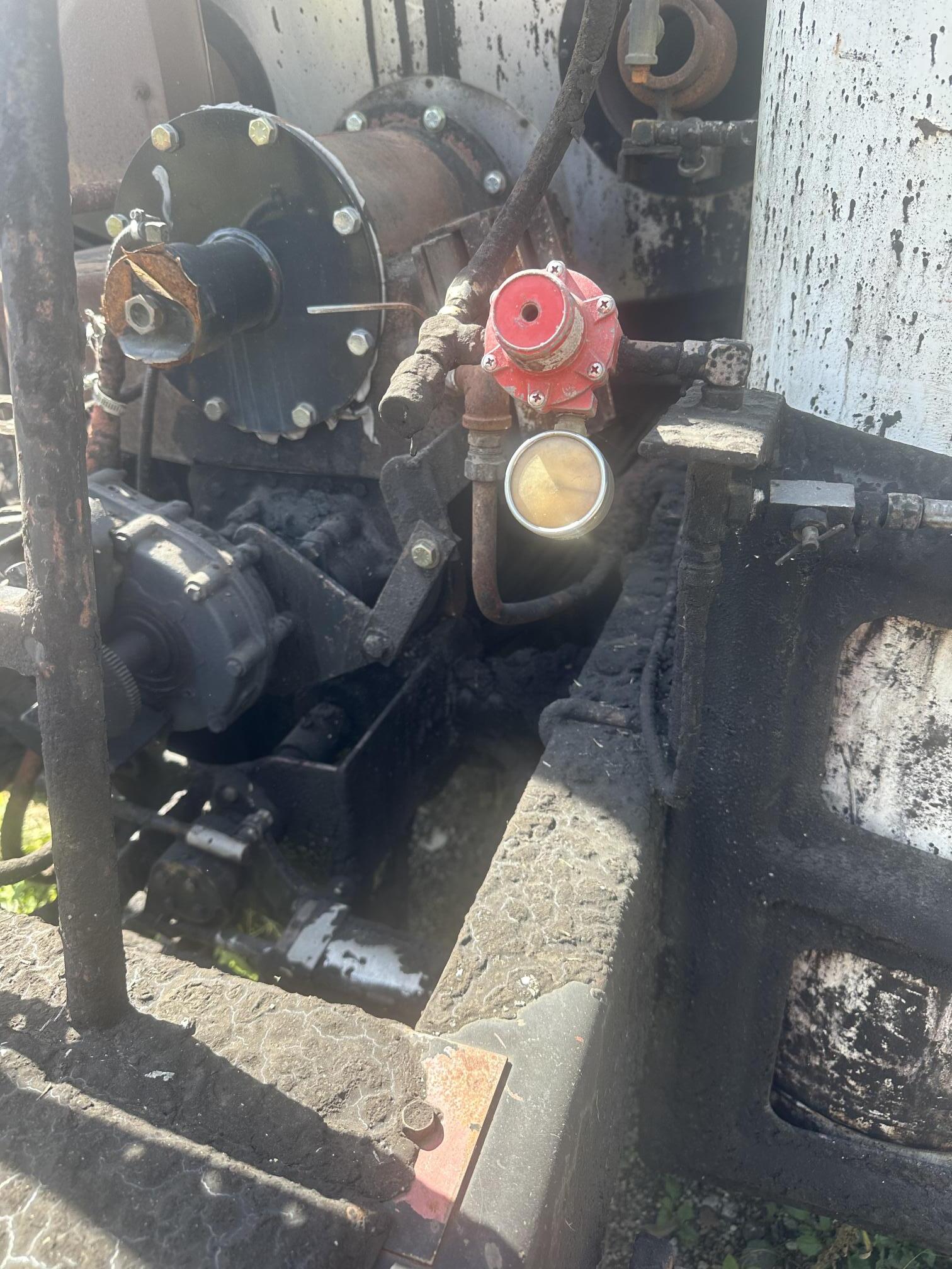 1995 PETERBILT 200 - Image 10