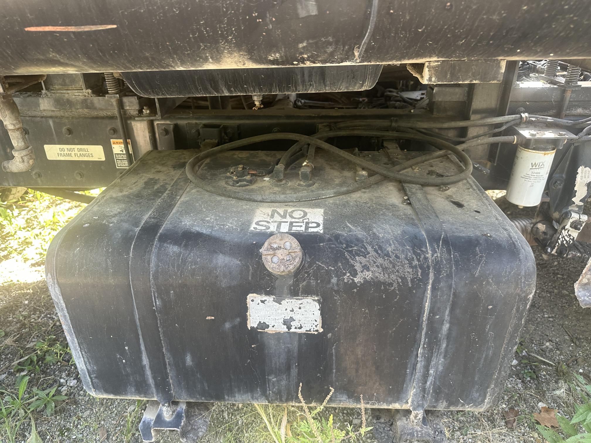 1995 PETERBILT 200 - Image 13