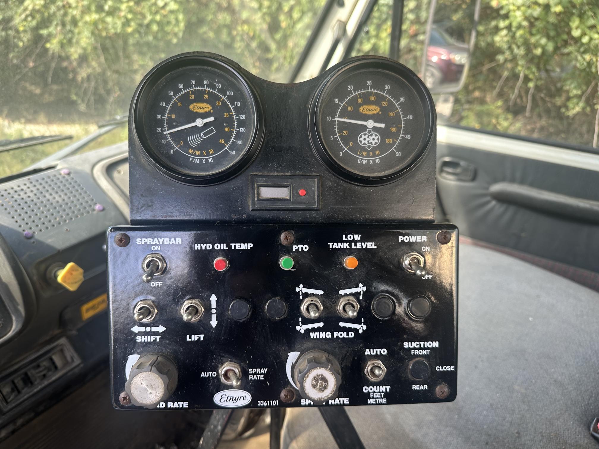 1995 PETERBILT 200 - Image 24