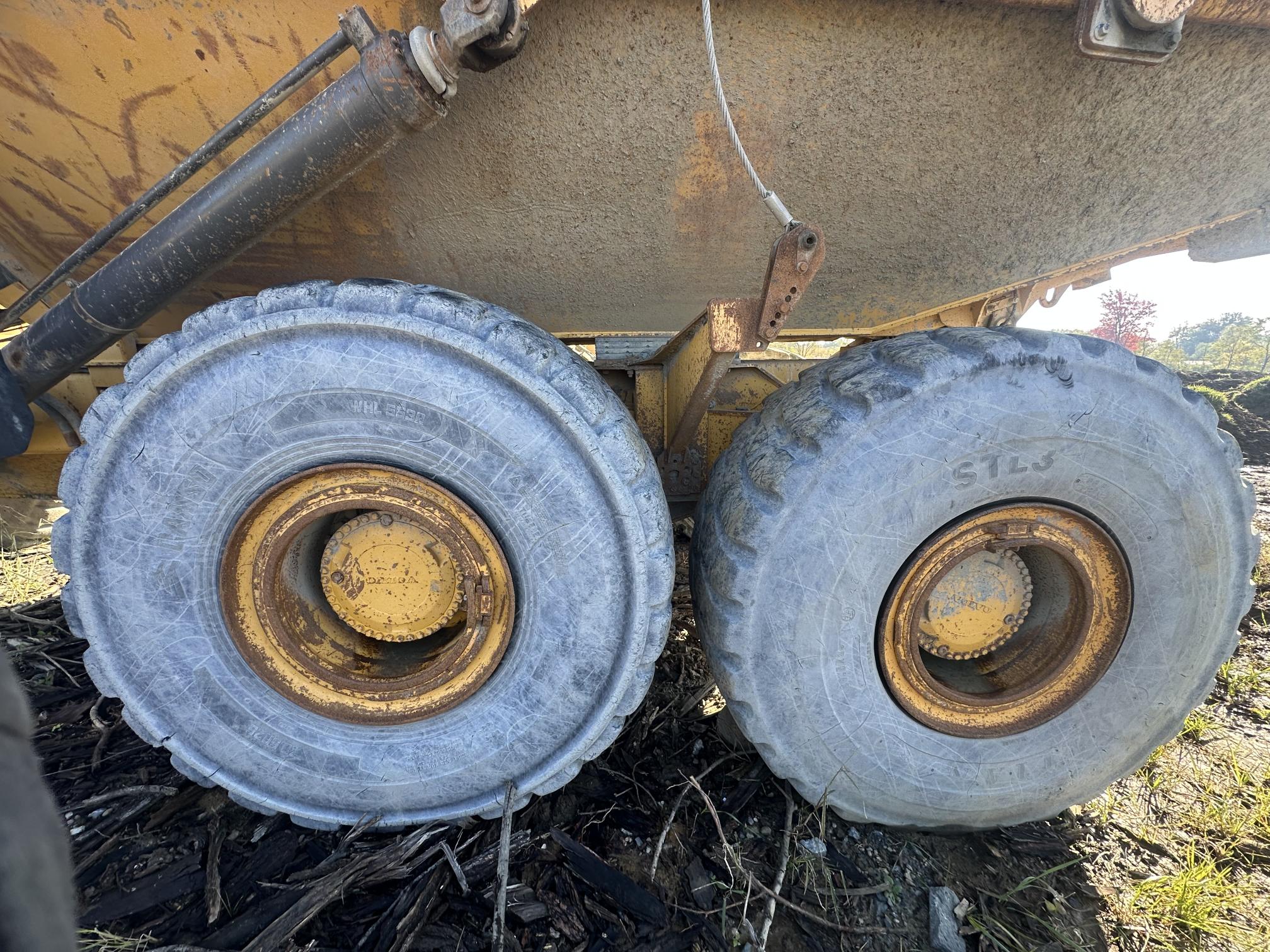 2002 VOLVO A40D - view 14 of 41