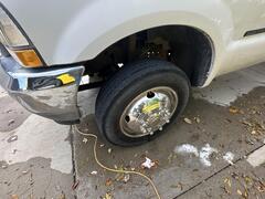 2002 FORD F550 - Image 10