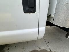 2002 FORD F550 - Image 13