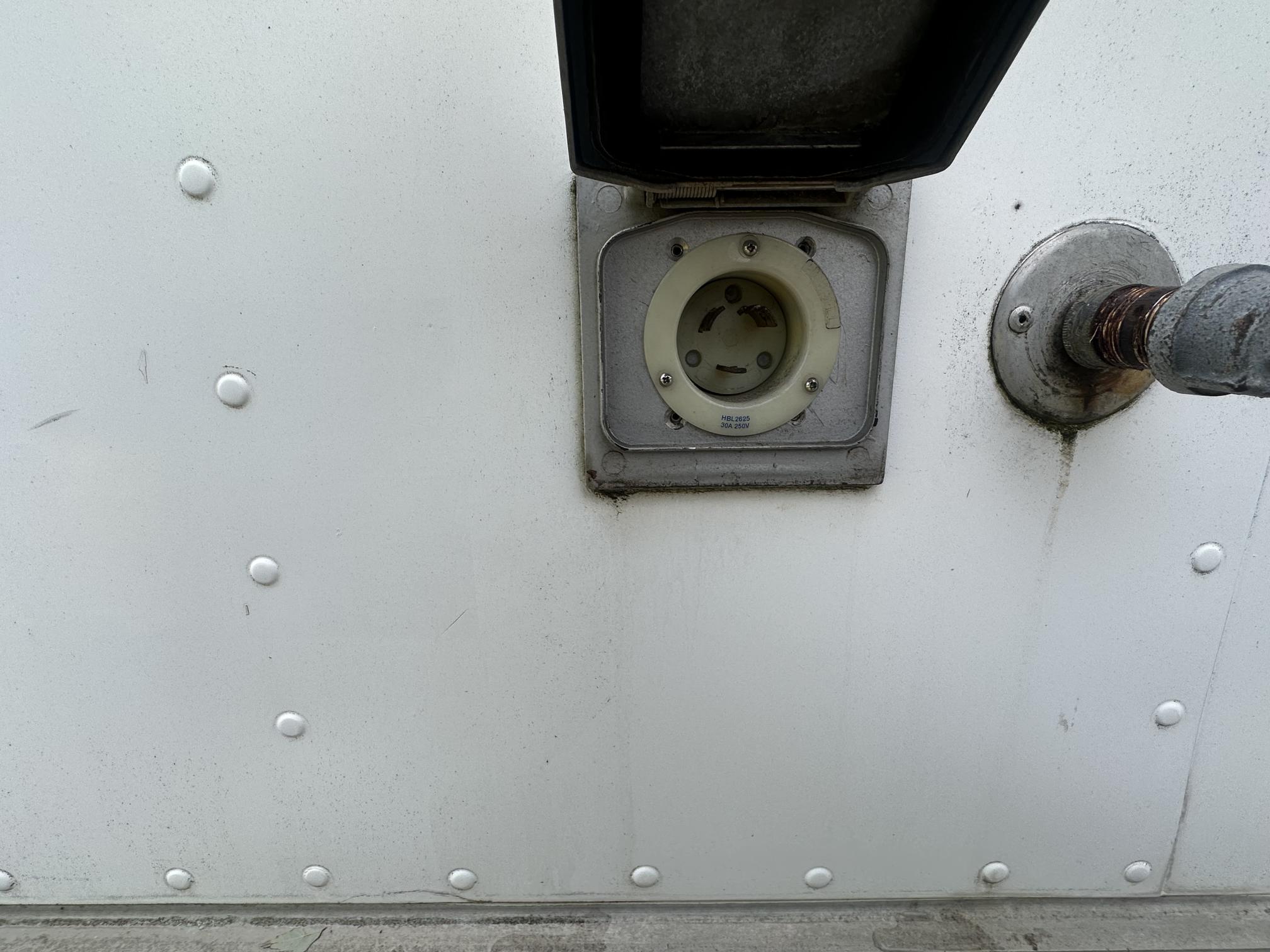 2002 FORD F550 - Image 17