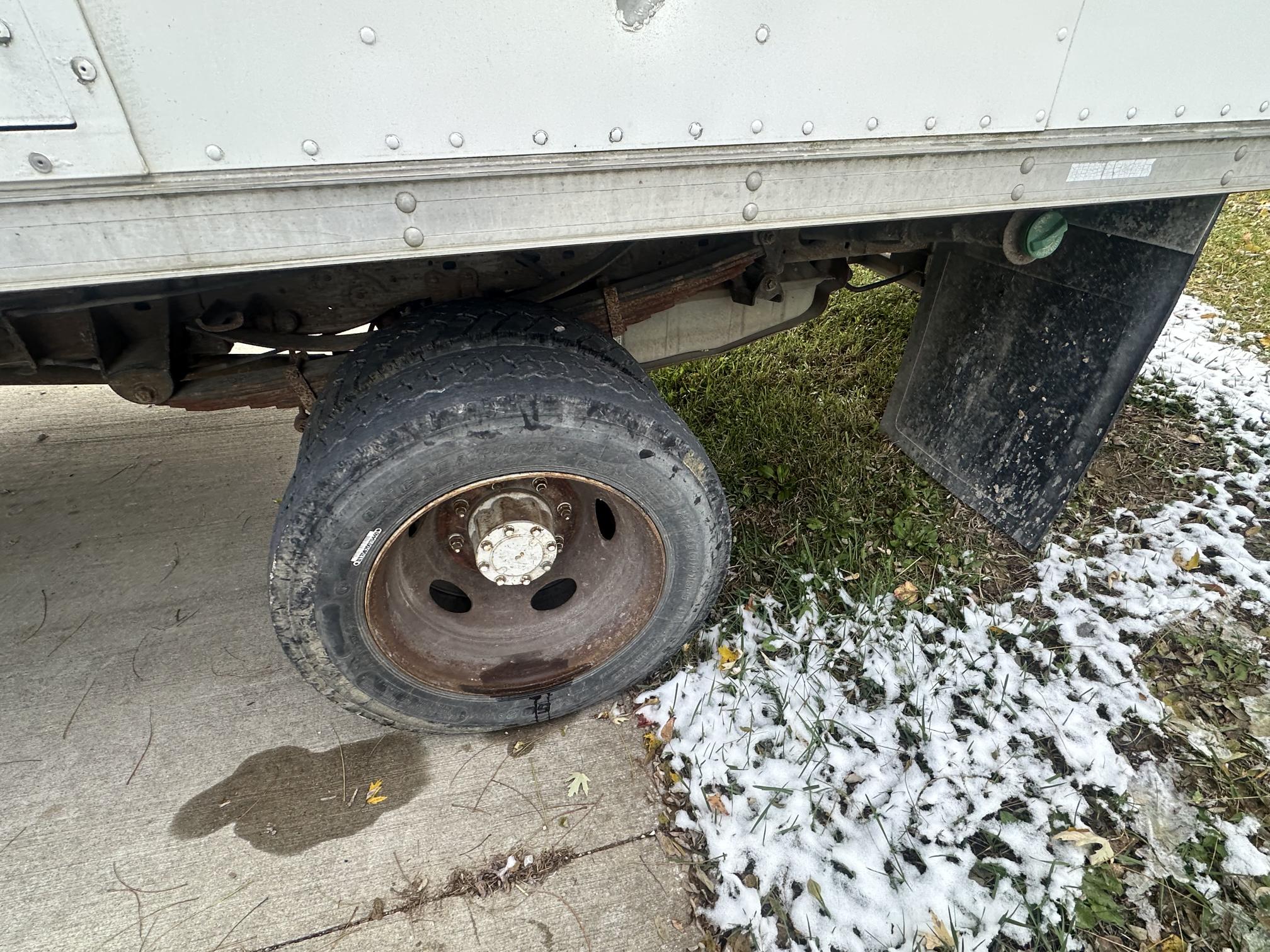 2002 FORD F550 - Image 21