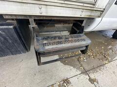 2002 FORD F550 - Image 43