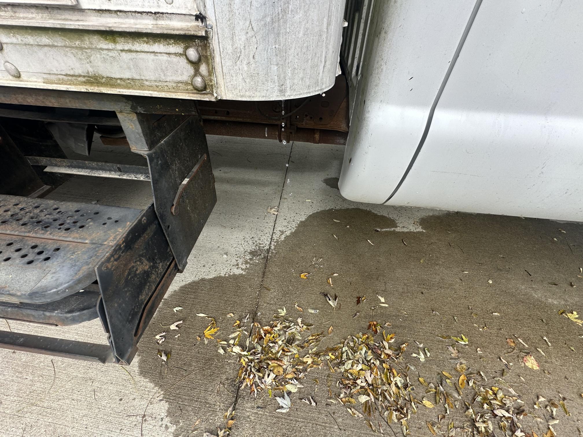 2002 FORD F550 - Image 45