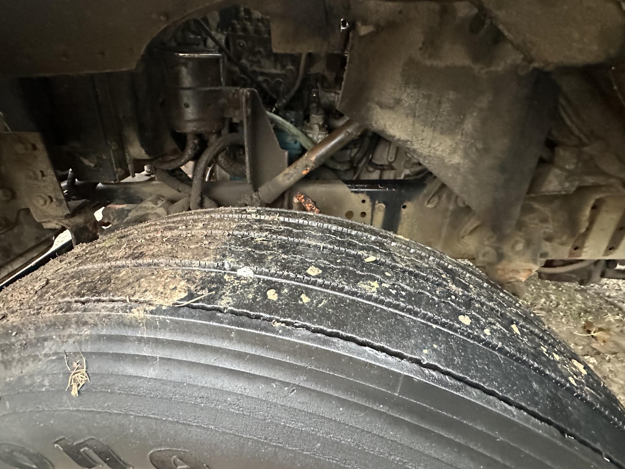 1995 FORD L8000 - view 7 of 19