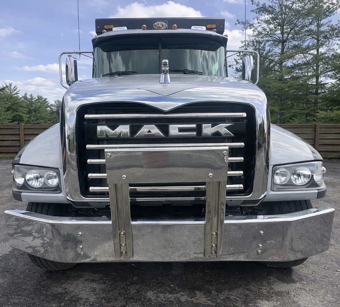 2021 MACK Granite - view 7 of 49