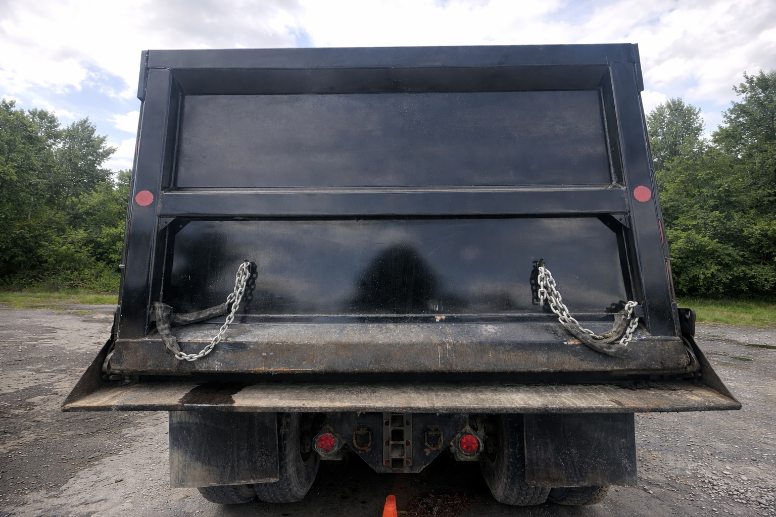 2021 MACK Granite - view 3 of 49