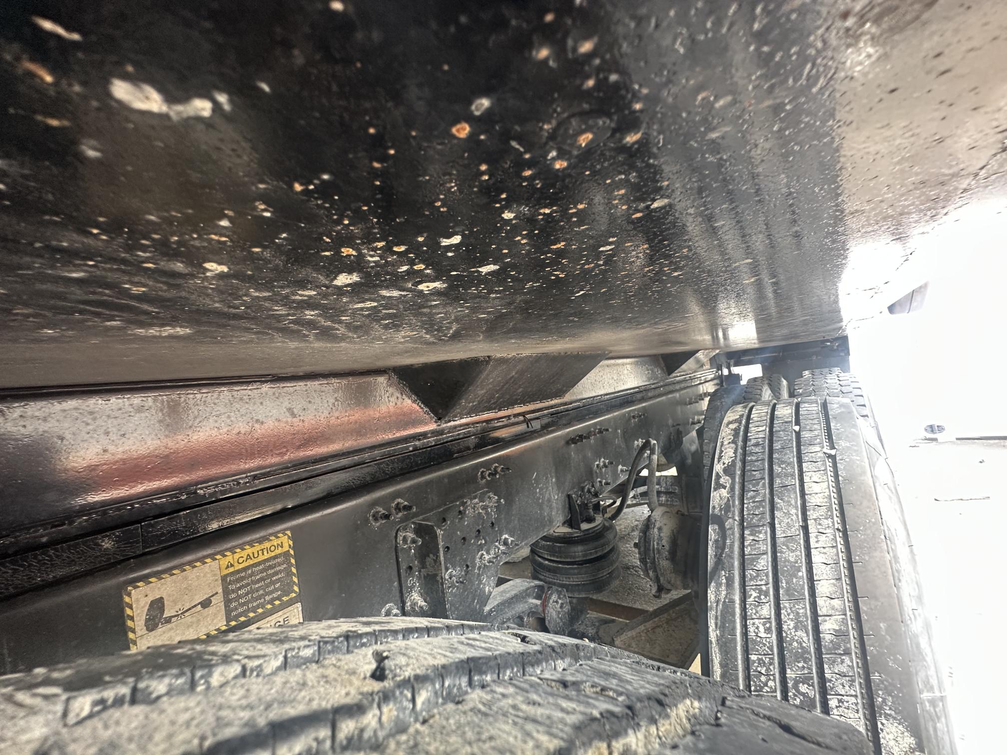 2021 MACK Granite - view 14 of 49