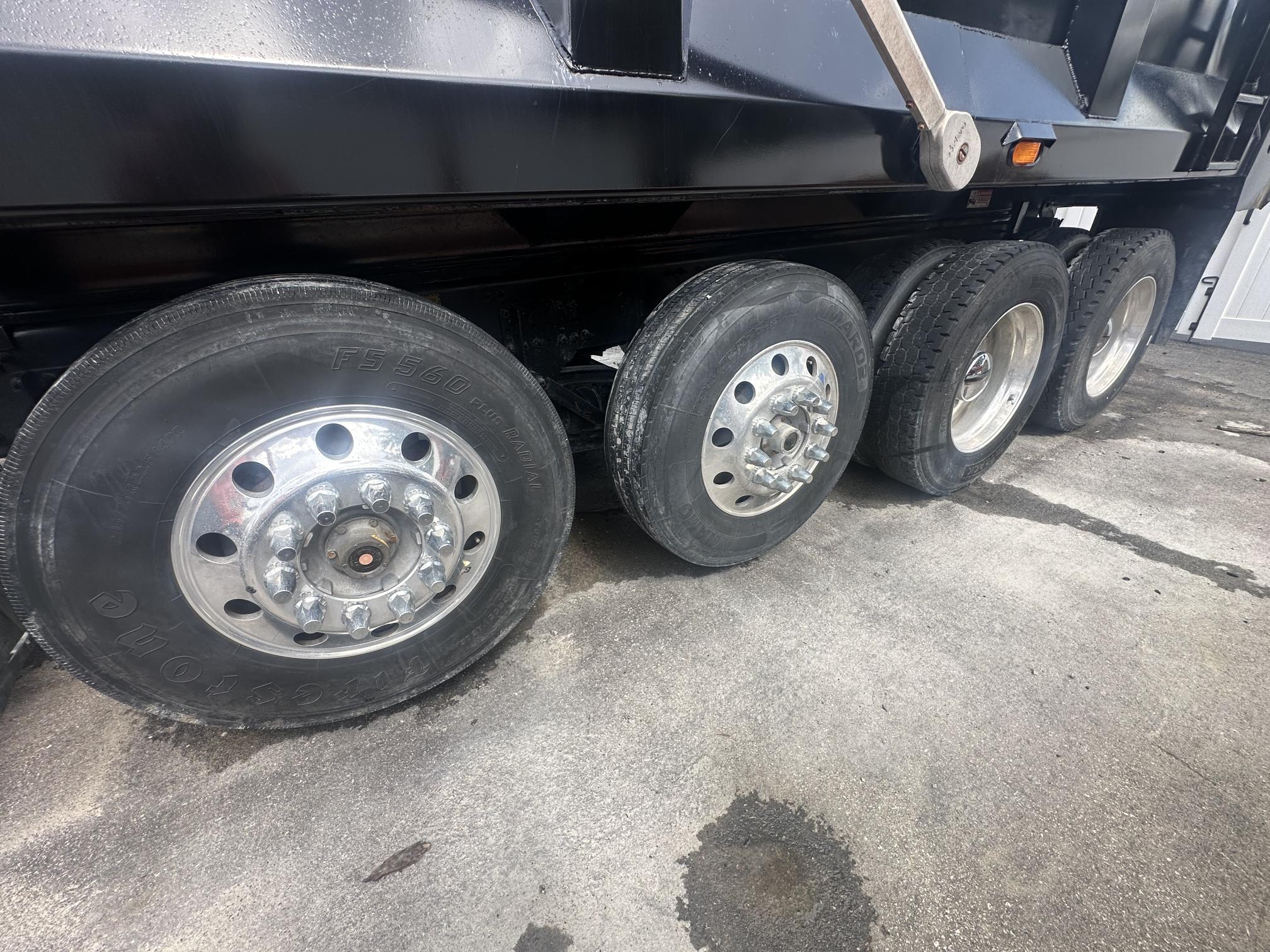 2021 MACK Granite - view 15 of 49