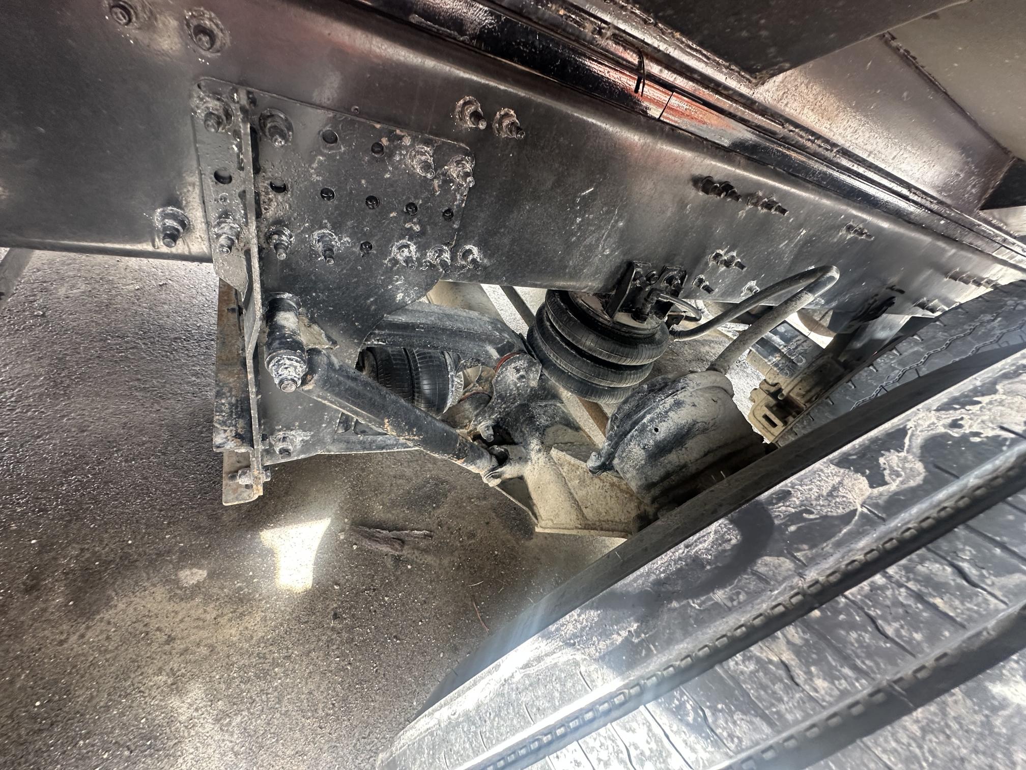 2021 MACK Granite - view 20 of 49