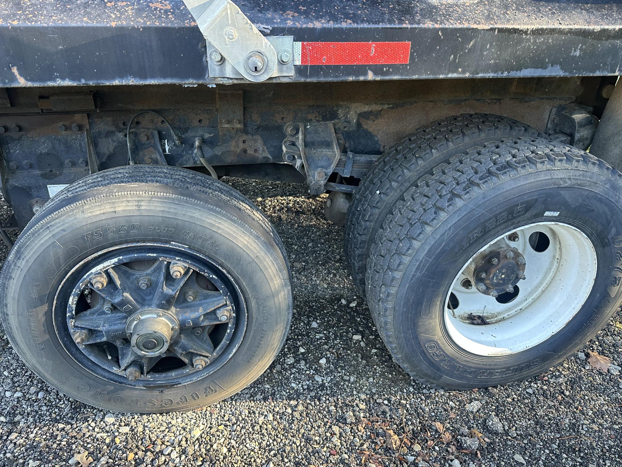 2003 FREIGHTLINER FL112 - view 14 of 37