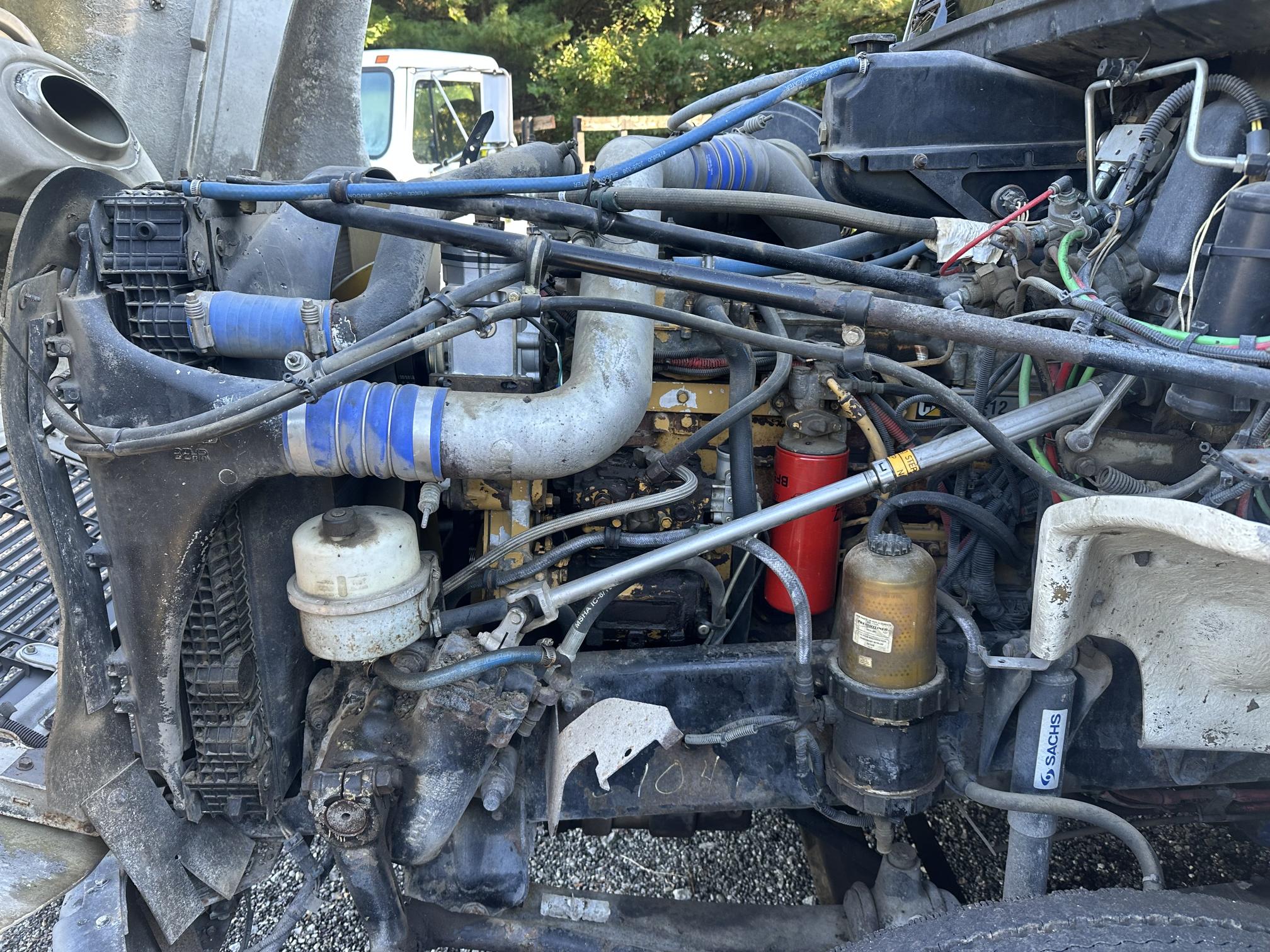 2003 FREIGHTLINER FL112 - Image 34