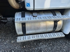 2003 FREIGHTLINER FL112 - Image 21