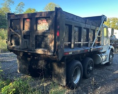 2003 FREIGHTLINER FL112 - Image 5