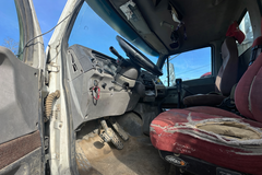 1998 FORD LT9522 - Image 40