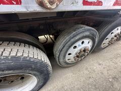 1998 FORD LT9522 - Image 23