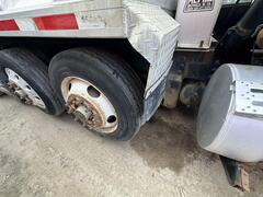 1998 FORD LT9522 - Image 25