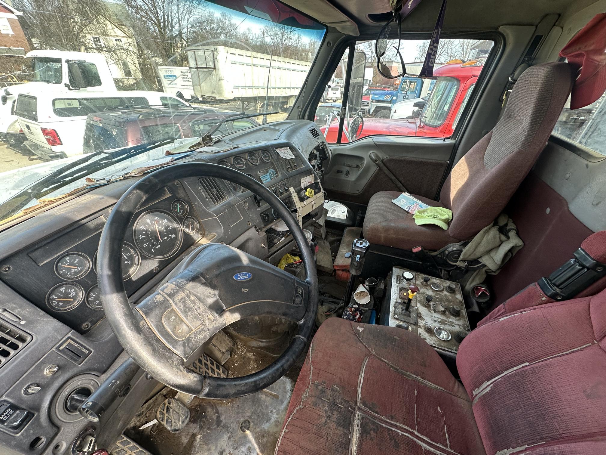 1998 FORD LT9522 - Image 41