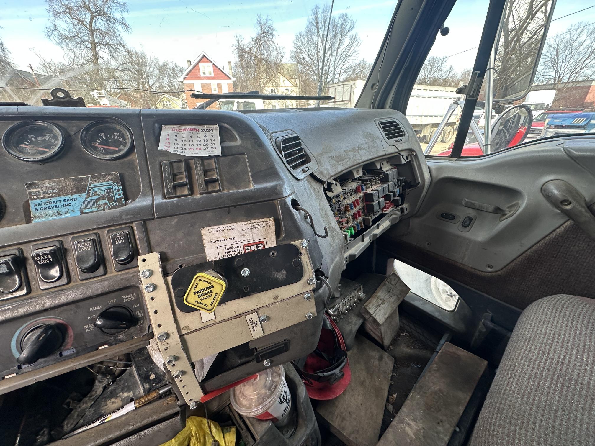 1998 FORD LT9522 - Image 45