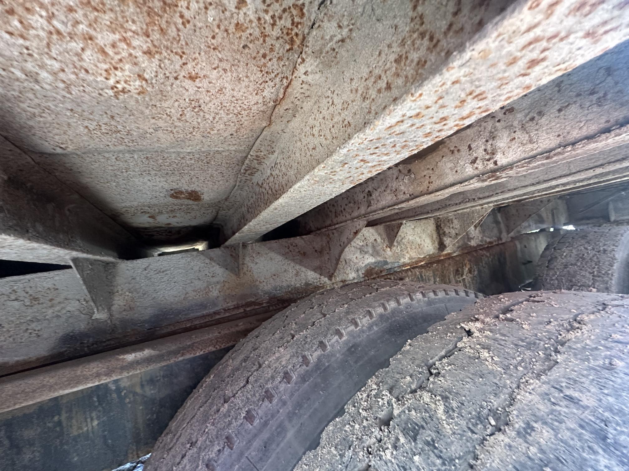 1998 MACK RD688S - view 18 of 32