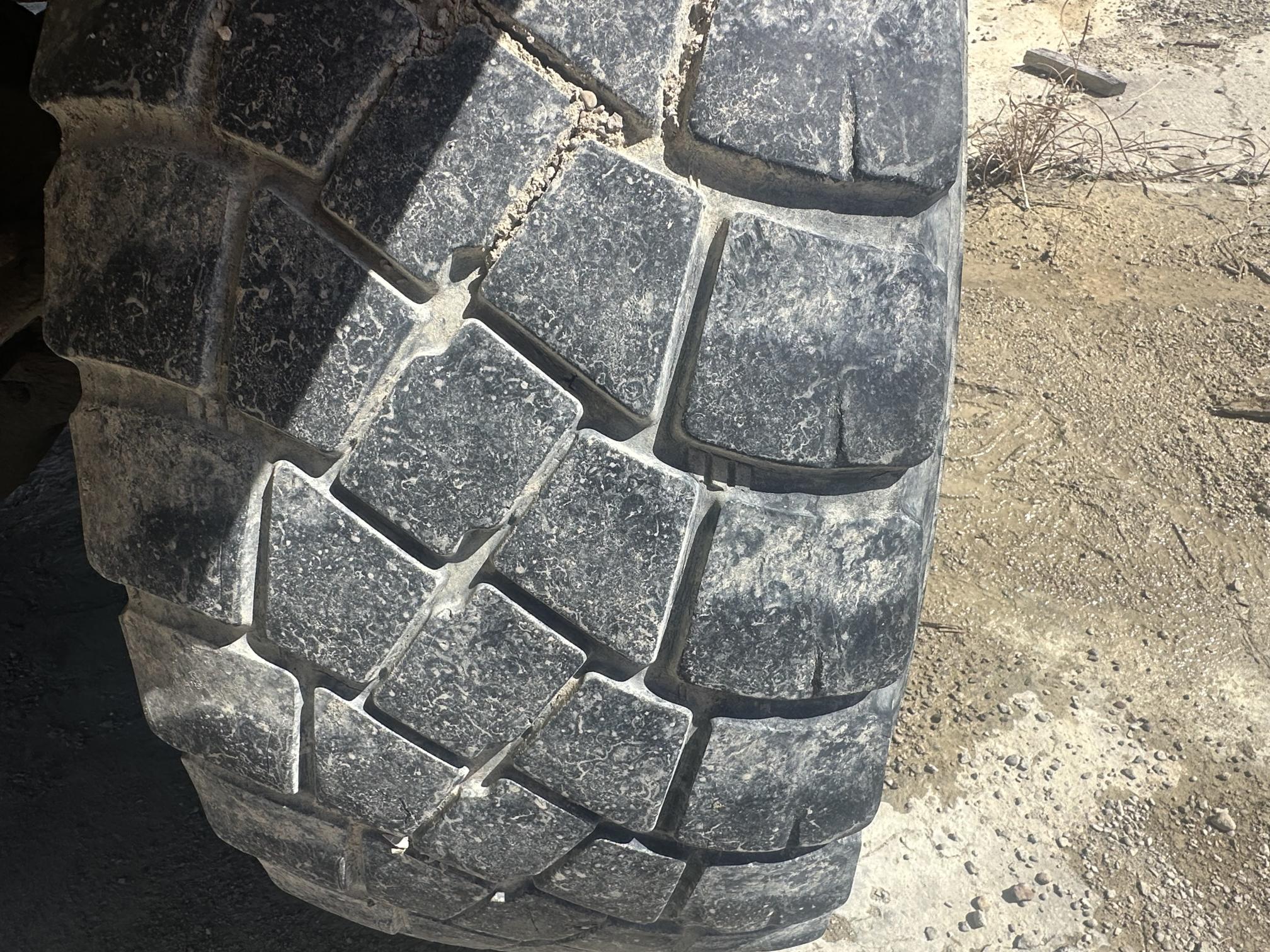 2005 OSHKOSH 2186 - view 17 of 69